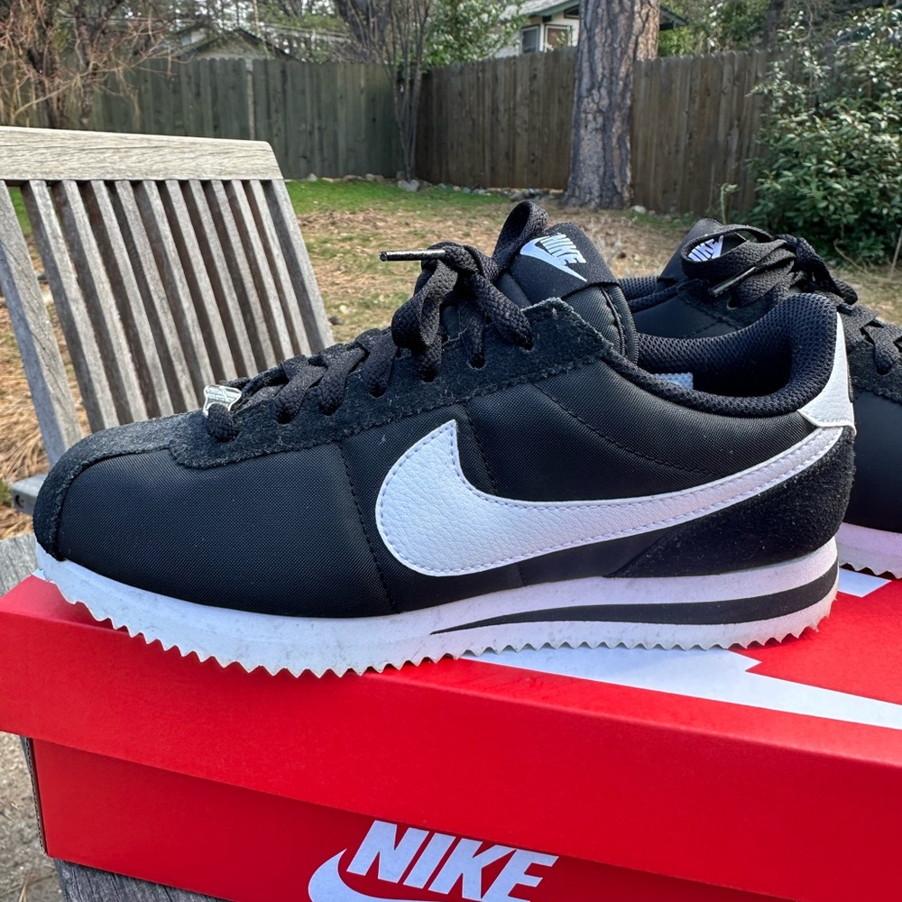 Black Nylon Nike Cortez - size 6.5 - Picture 2 of 6